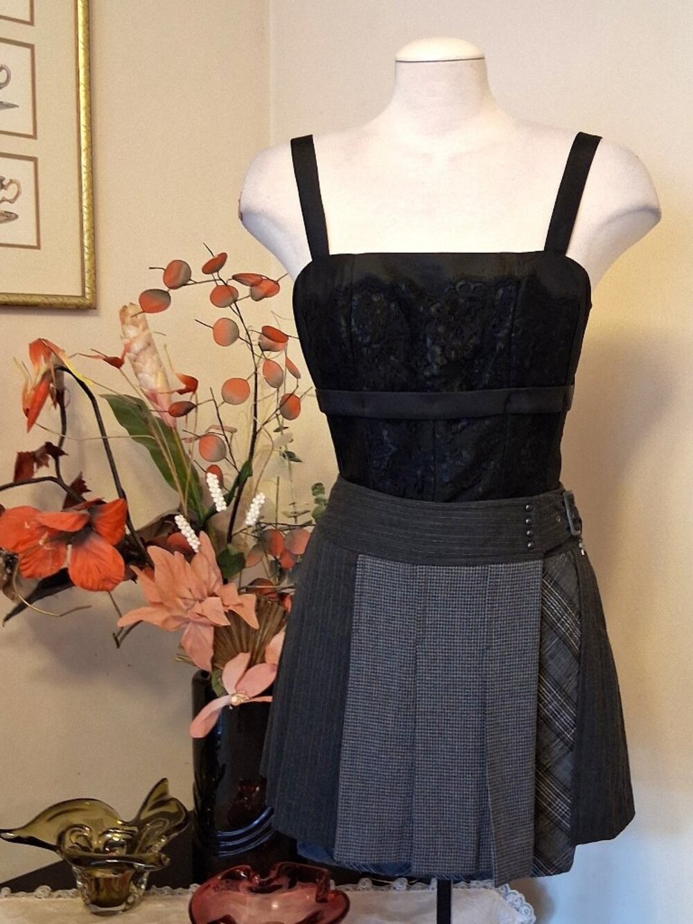 DEPT Holland Unique Pleated Pattern Mini Skirt Premium Quality Gray Skirts M